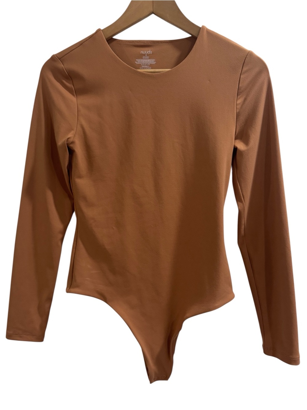 NUUDS Size S Carmel Long Sleeve Crewneck Stretch Bodysuit